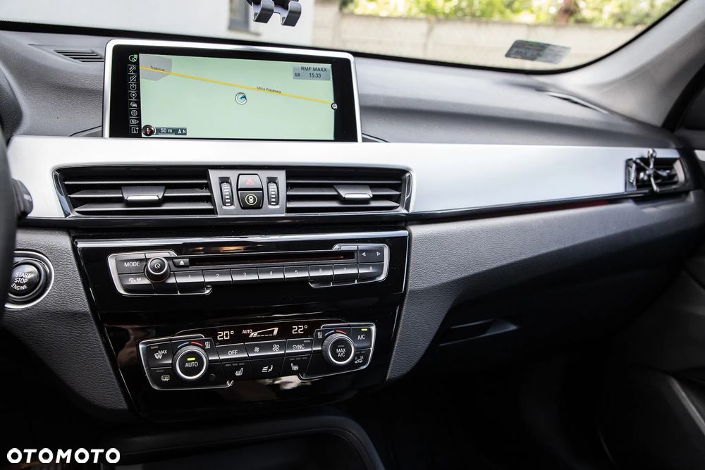 BMW X1 sDrive18d - 19