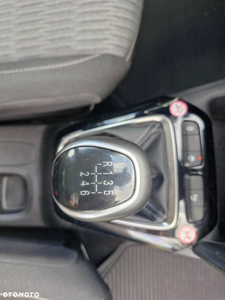 Opel Corsa - 25