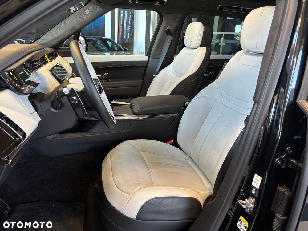 Land Rover Range Rover Sport - 11