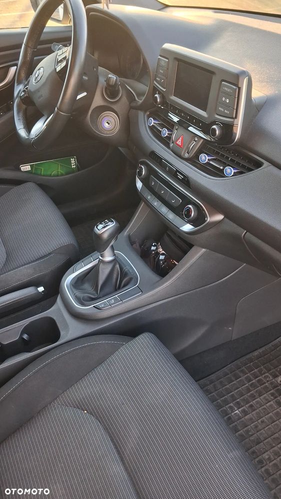 Hyundai i30 1.0 T-GDI GPF Classic + - 5