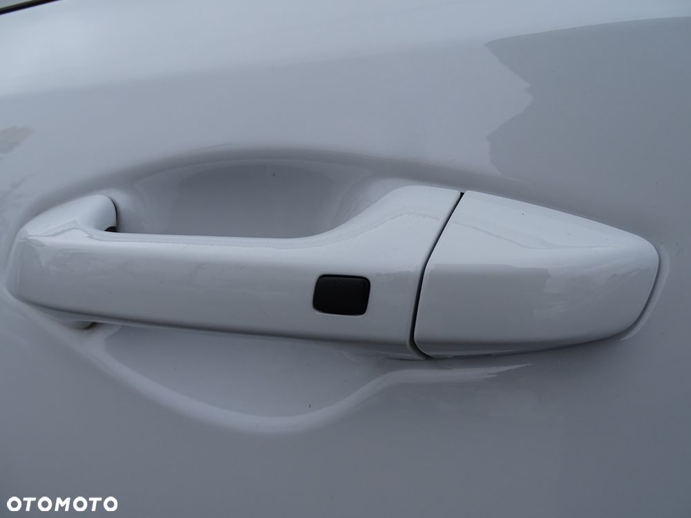 Kia XCeed - 17