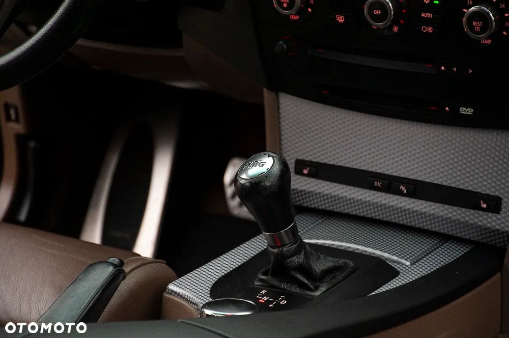 BMW Seria 5 530i SMG - 29