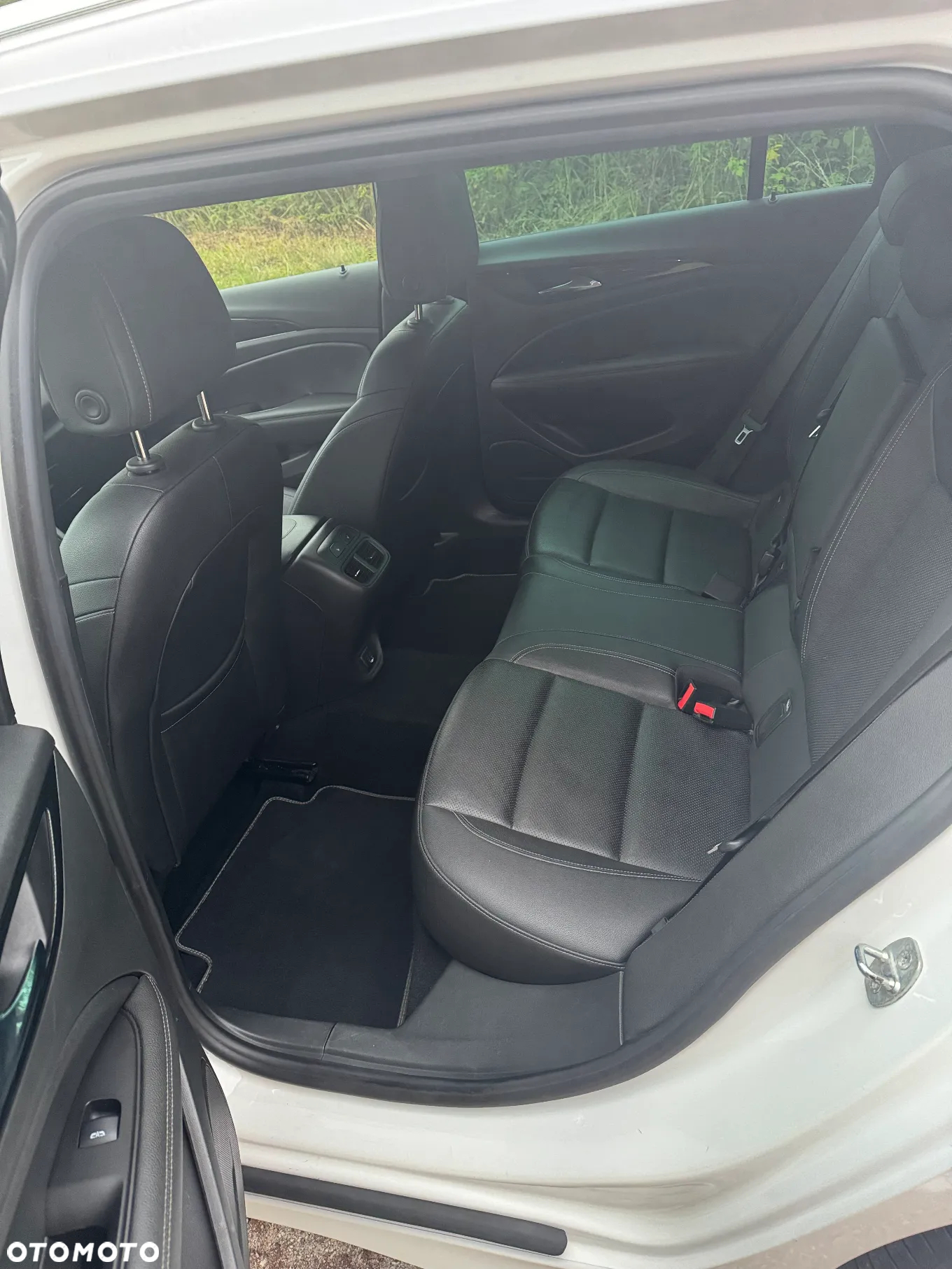Opel Insignia 2.0 CDTI Exclusive S&S - 4
