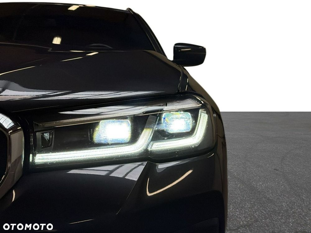 BMW Seria 5 - 32