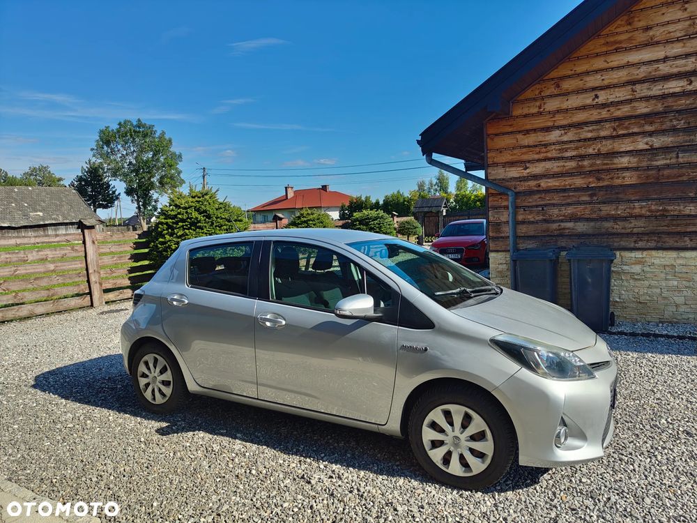 Toyota Yaris 1.5 VVT-i - 5