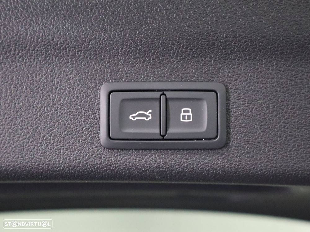 Audi A6 Avant 40 TDI S tronic - 29