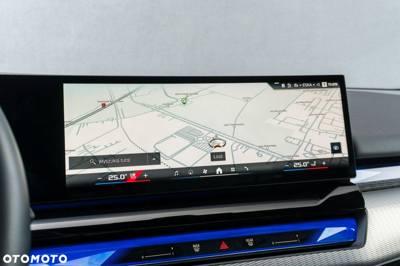 BMW i5 - 25