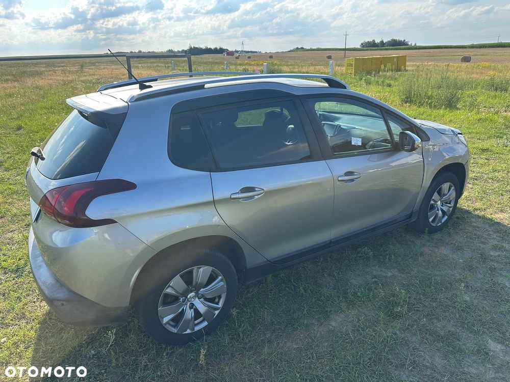 Peugeot 2008 PureTech 82 Allure - 33
