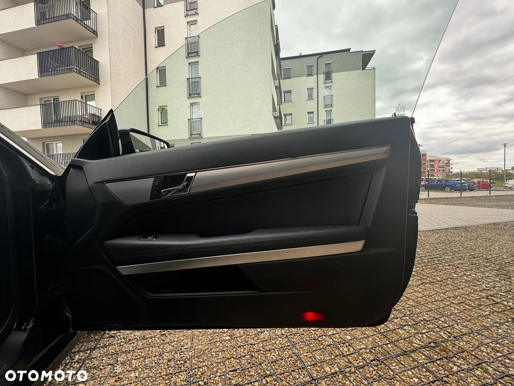 Mercedes-Benz Klasa E - 7