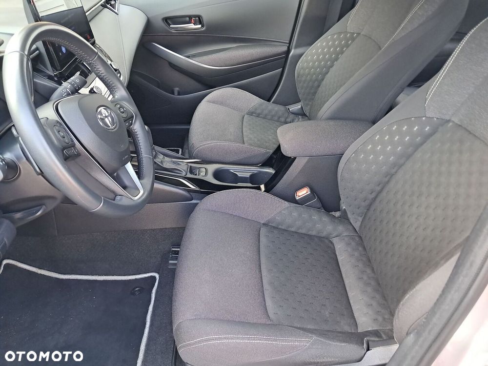 Toyota Corolla 2.0 Hybrid Comfort - 11