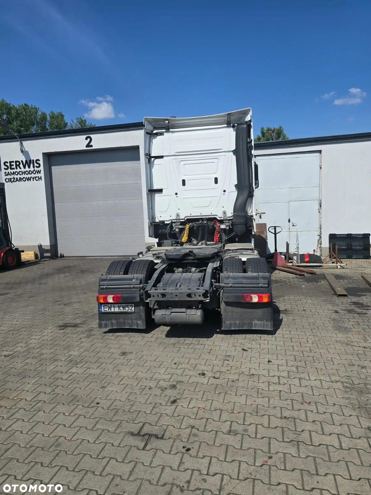 Mercedes-Benz Actros - 2