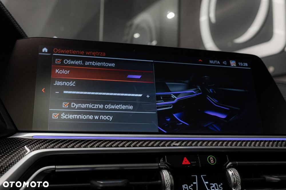 BMW X5 M50i - 21