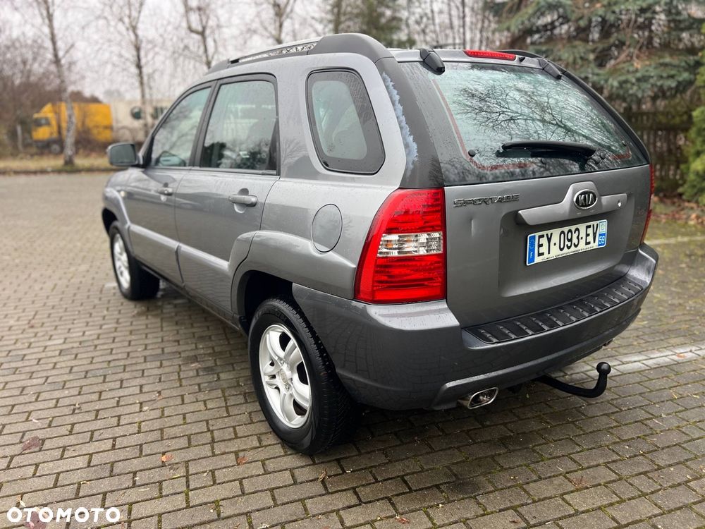 Kia Sportage 2.0 CRDI EX - 5