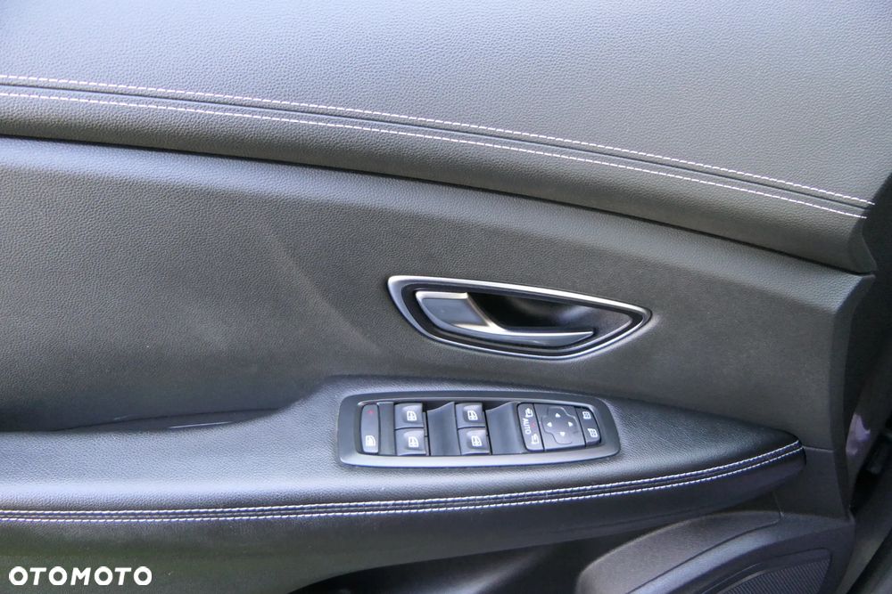 Renault Scenic - 29