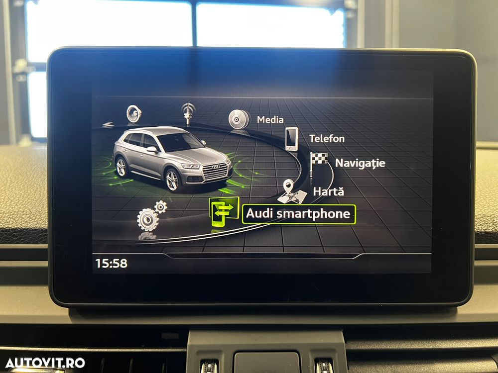 Audi Q5 40 TDI quattro S tronic design - 22