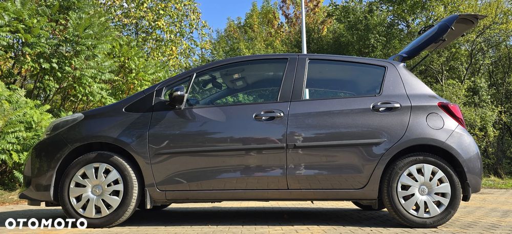 Toyota Yaris - 8