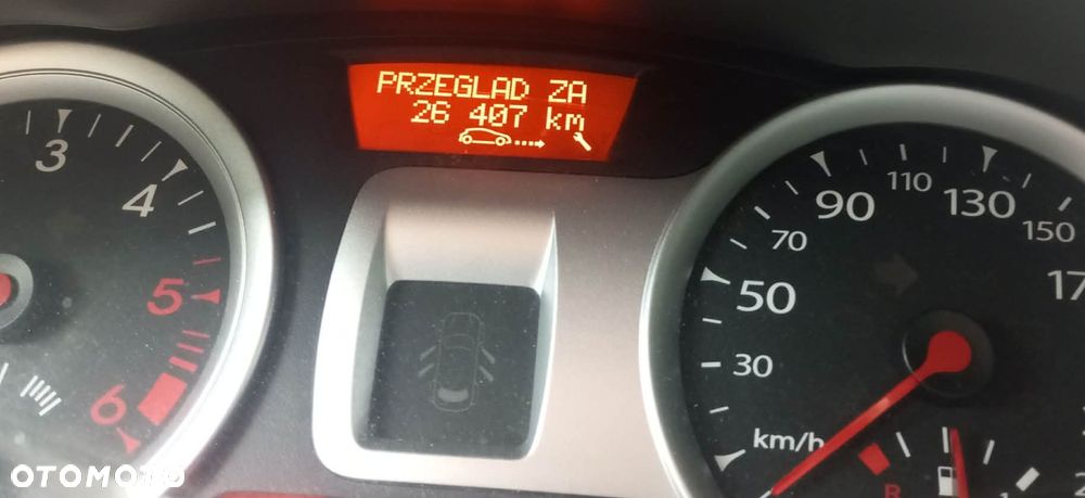 Renault Clio 1.5 dCi Alize - 11