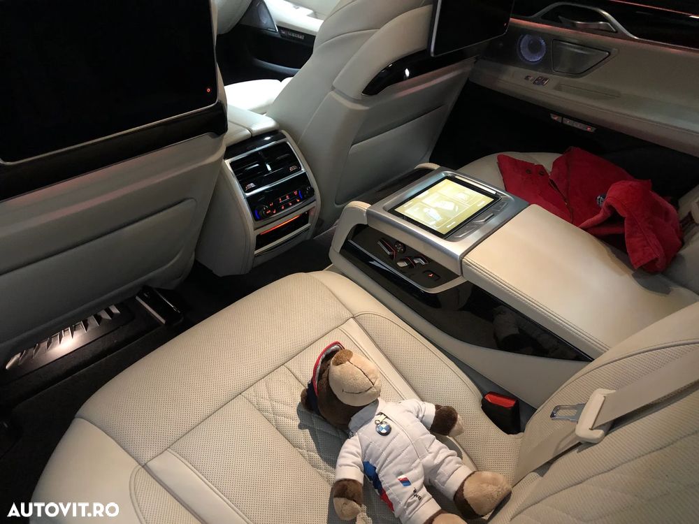 BMW Seria 7 730d - 14