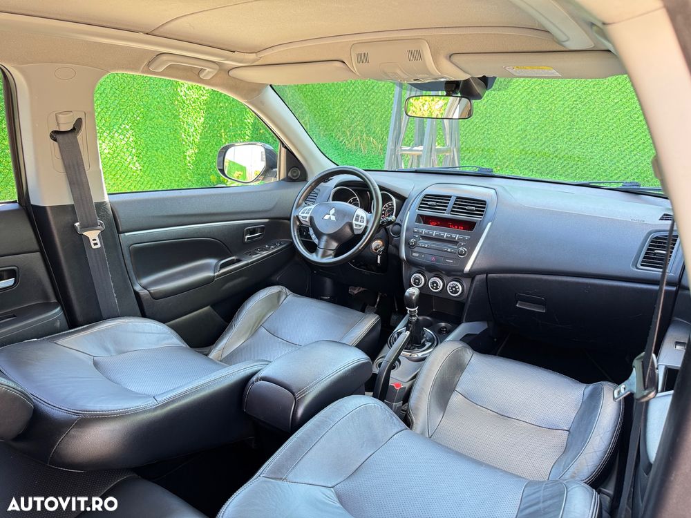 Mitsubishi ASX 1.8 DID 2WD Intense A15 - 9