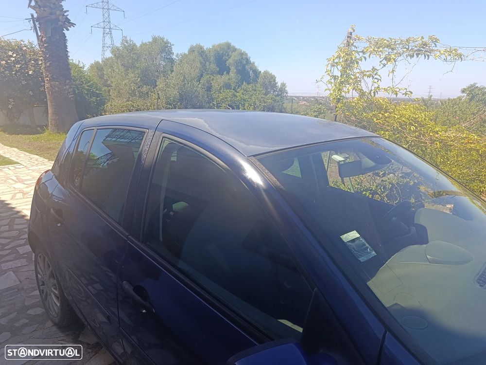 Renault Clio 1.2 16V Dynamique - 5