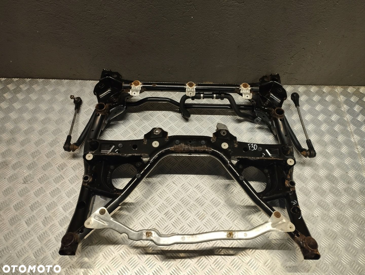 BMW F30 F31 WÓZEK SANKI PRZÓD STABILIZATOR - 2