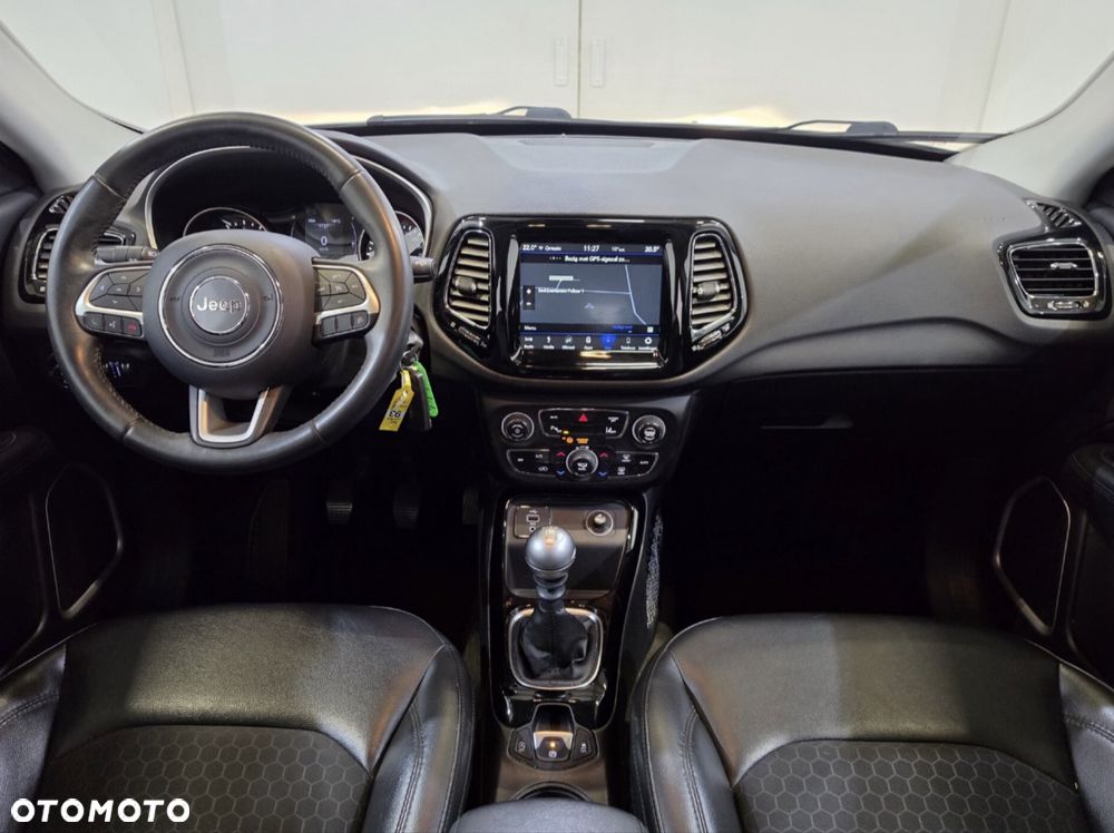 Jeep Compass - 15