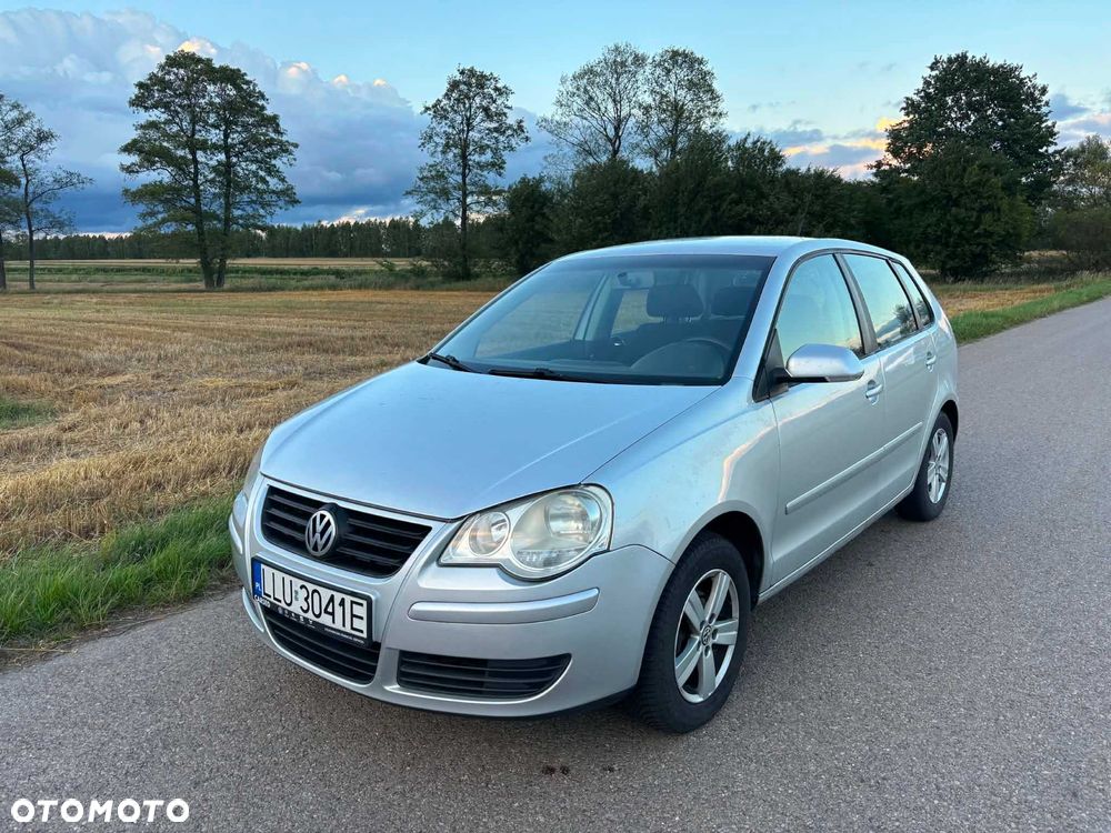 Volkswagen Polo - 1