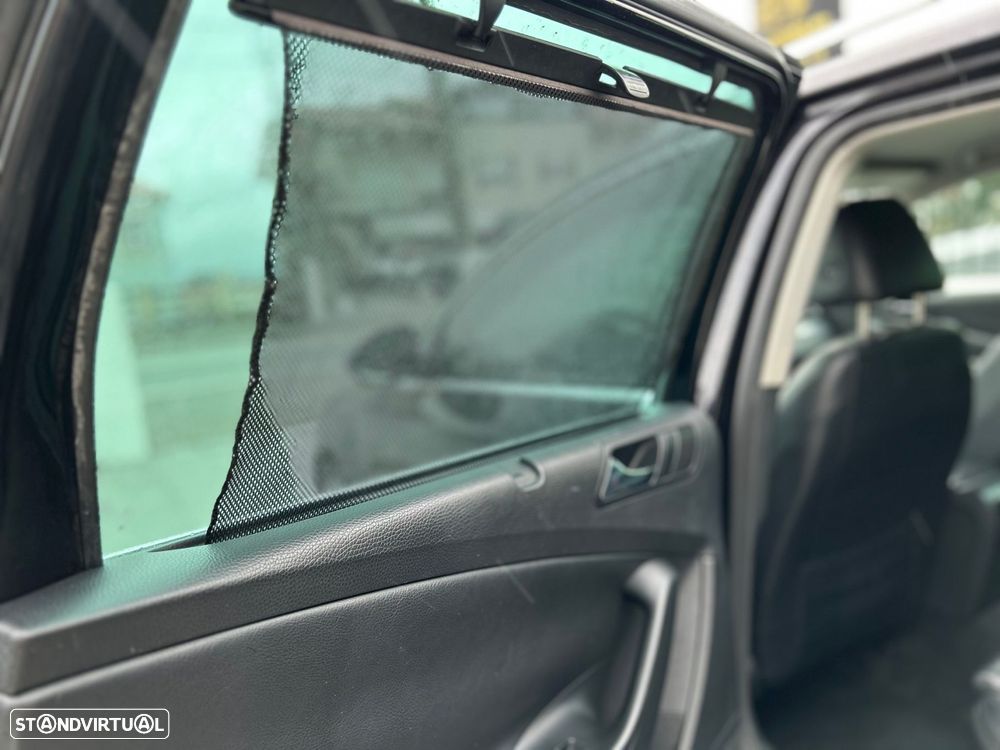 VW Passat Variant 2.0 TDi Highline DSG - 18