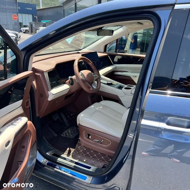 BYD Xia - 7