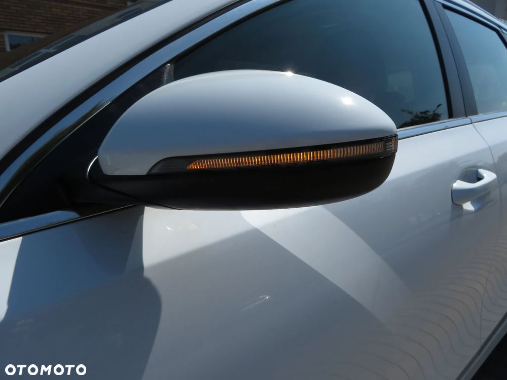Kia Ceed 1.6 CRDi (48V Mild-Hybrid) DCT7 Spirit - 14