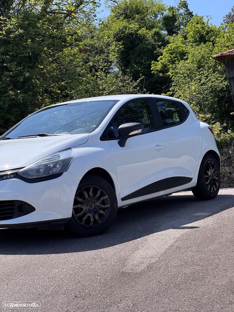 Renault Clio 1.2 SE Storia Confort - 3