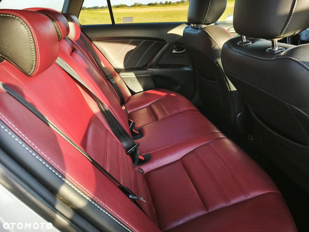 Toyota Avensis 1.8 Selection - 12