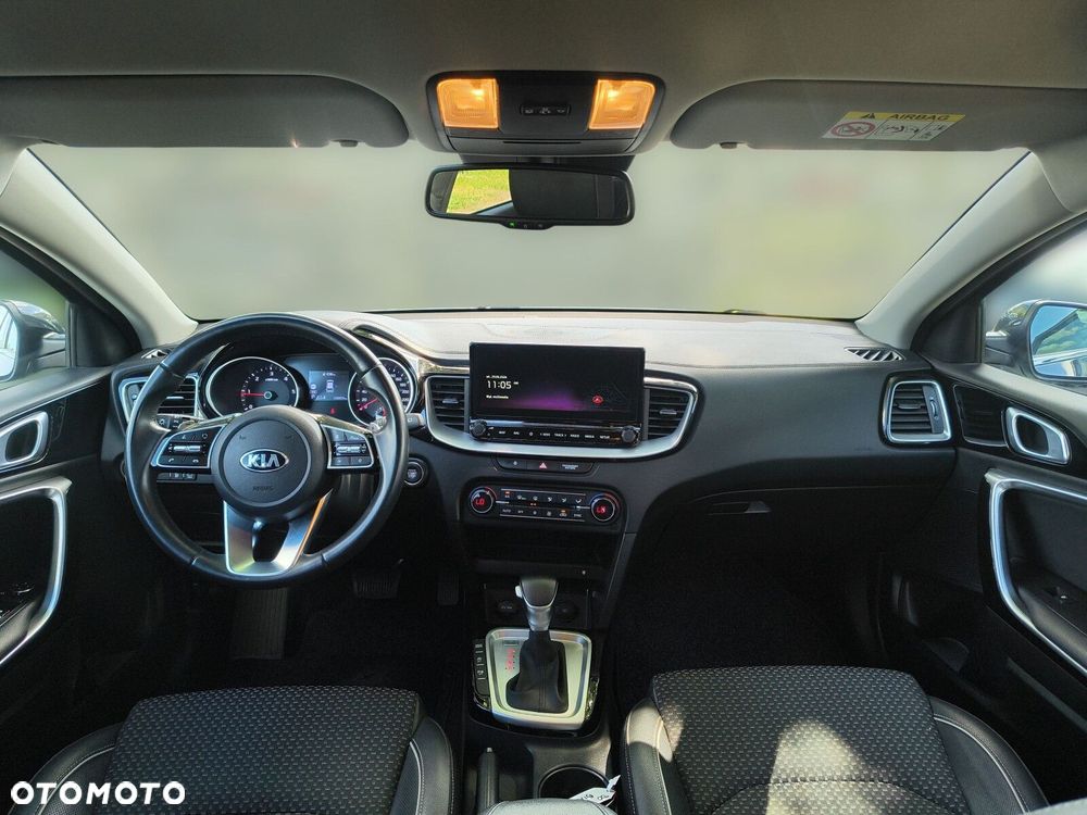 Kia Ceed - 22