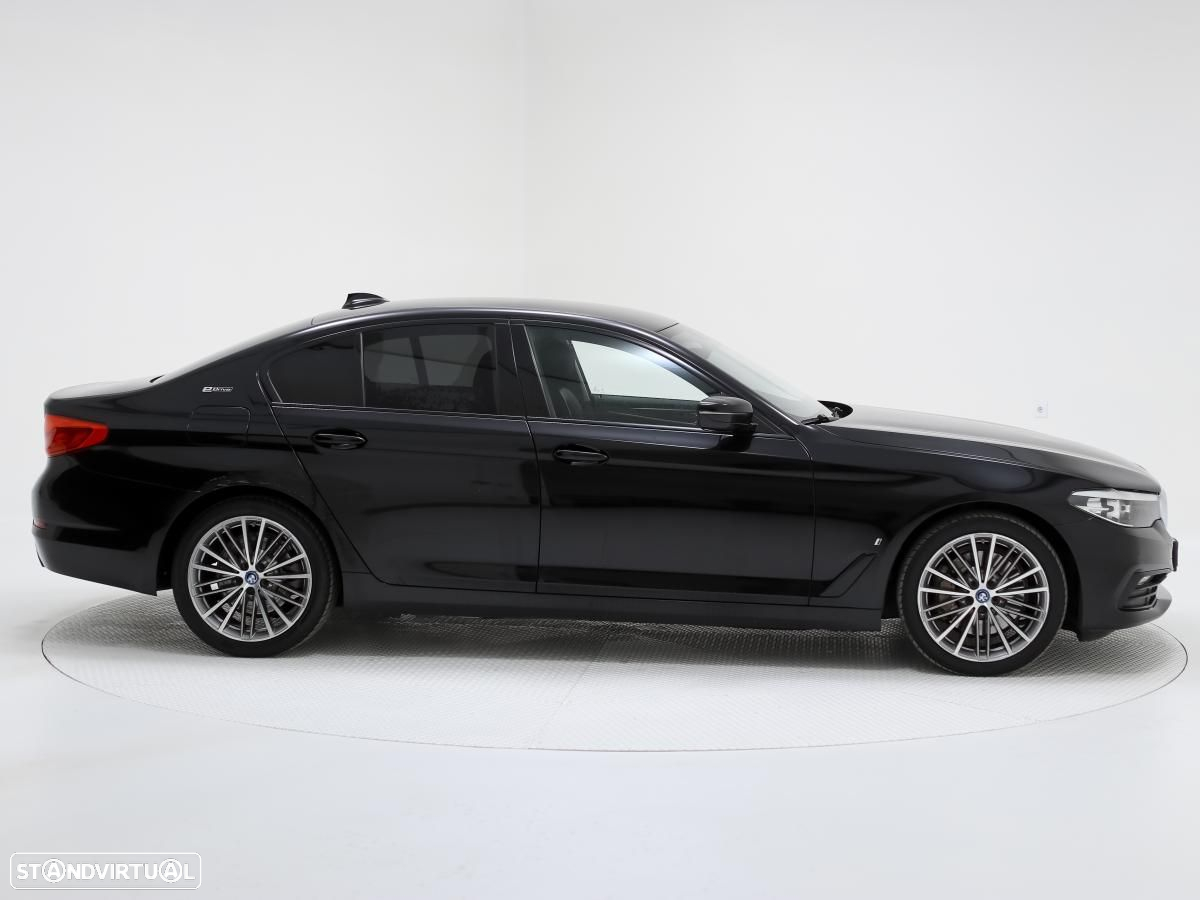 BMW 530 e iPerformance Line Sport - 2