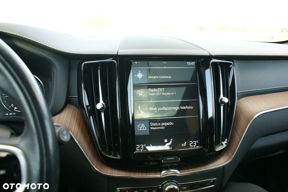 Volvo XC 60 B5 D AWD Geartronic Inscription - 23