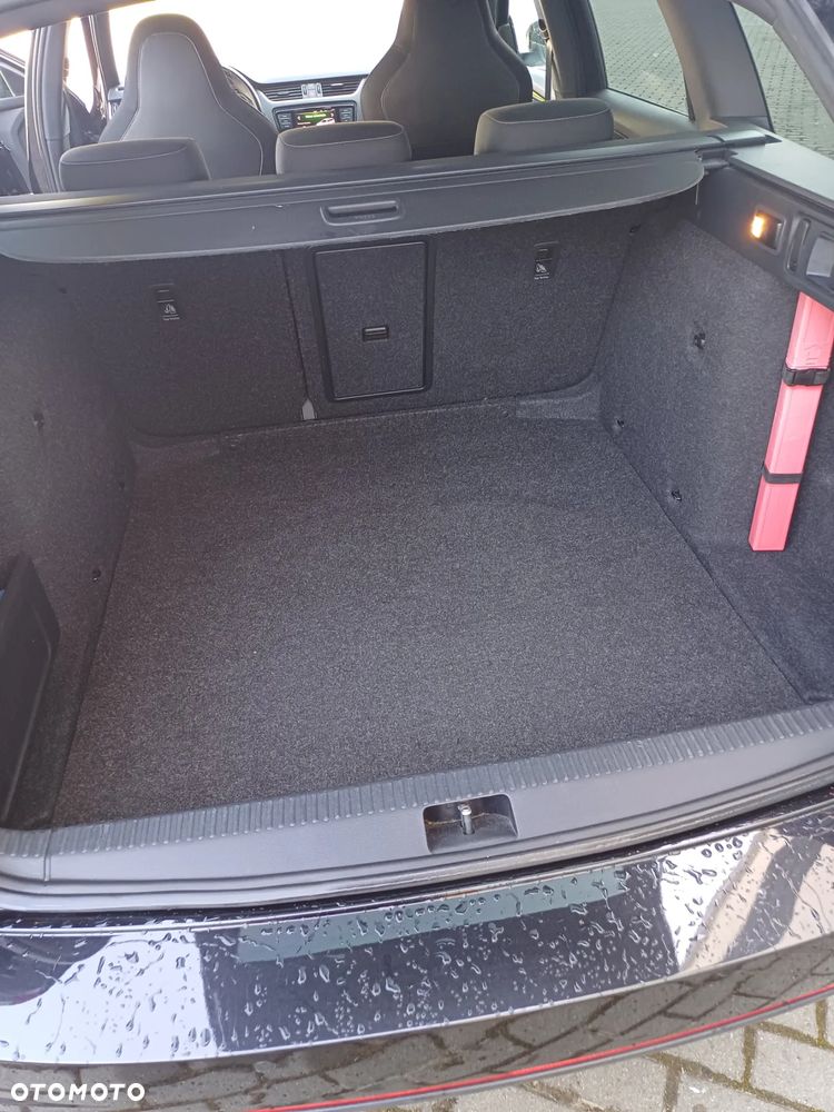 Skoda Octavia 2.0 TSI RS 245 DSG - 21