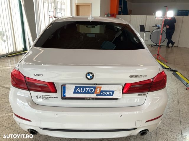 BMW Seria 5 520d Aut. - 5