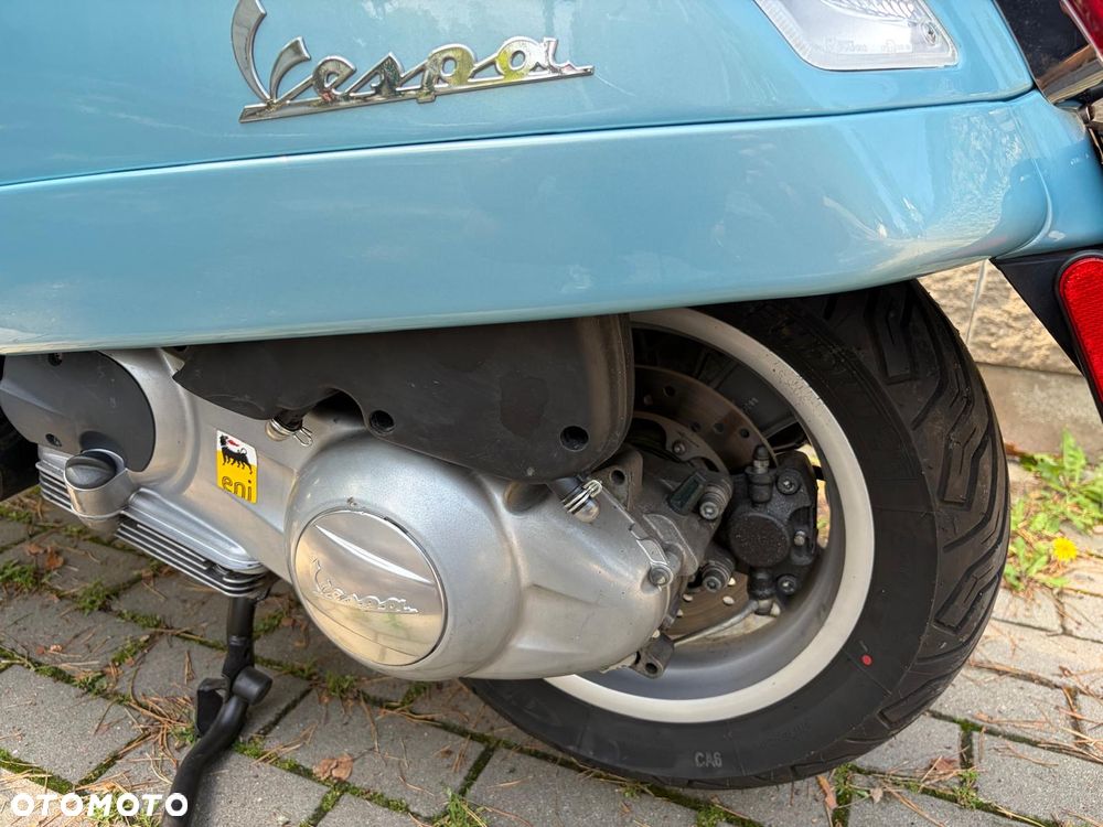 Vespa GTS - 18