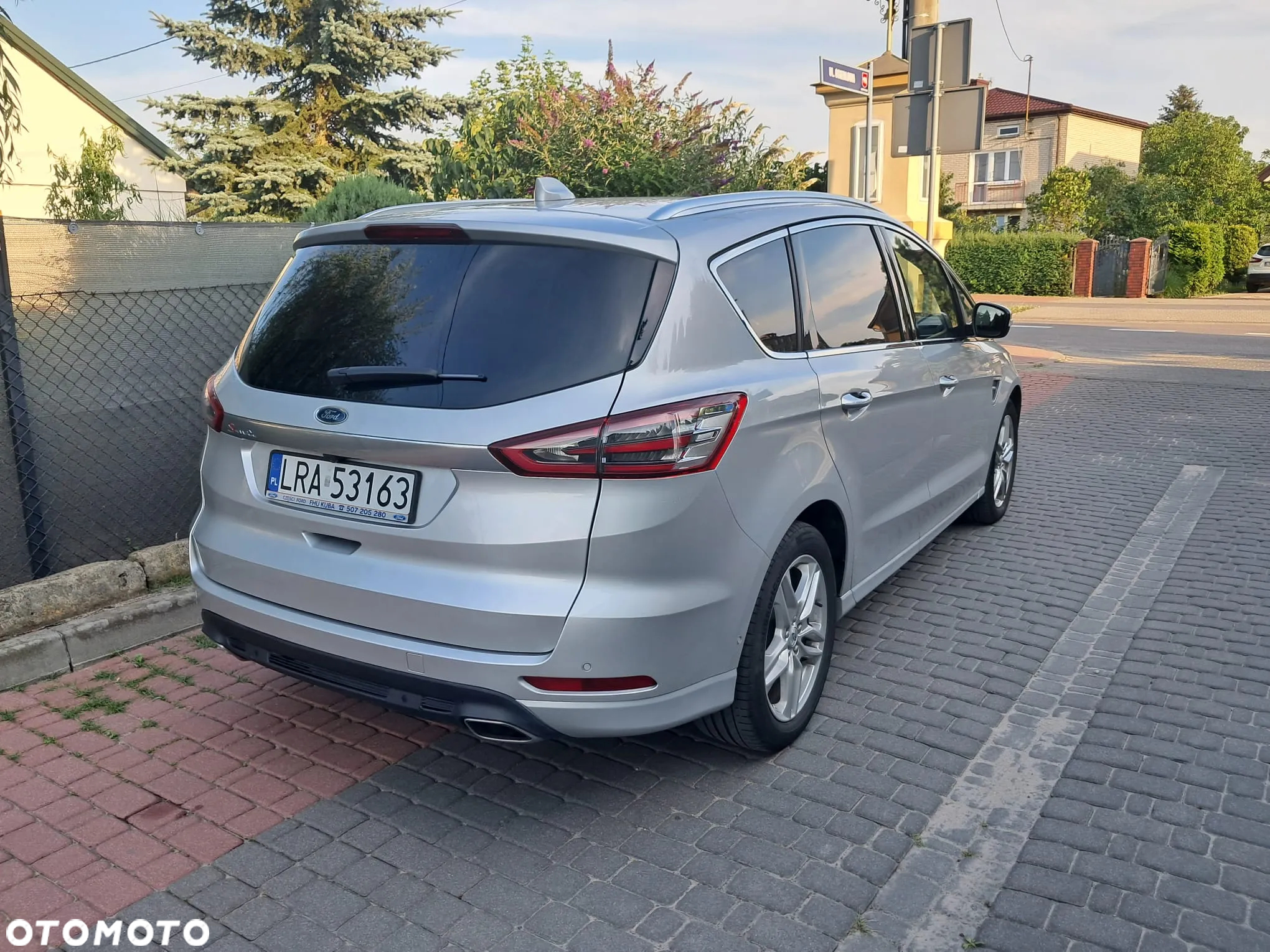 Ford S-Max 2.0 EcoBlue TITANIUM - 24