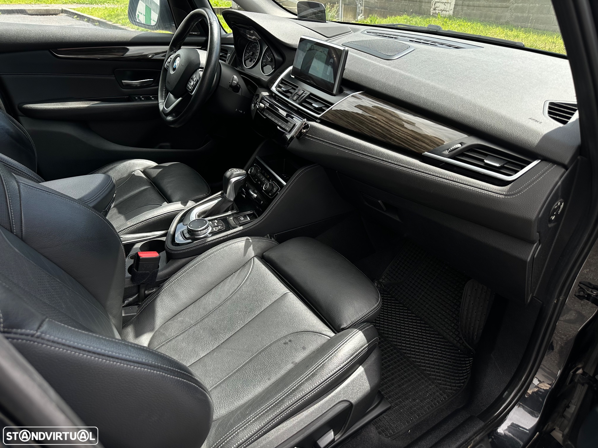 BMW 218 Active Tourer d Line Sport Auto - 27