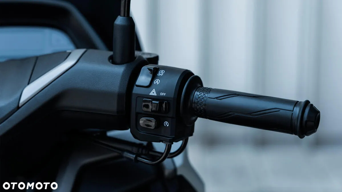 Yamaha NMAX - 3