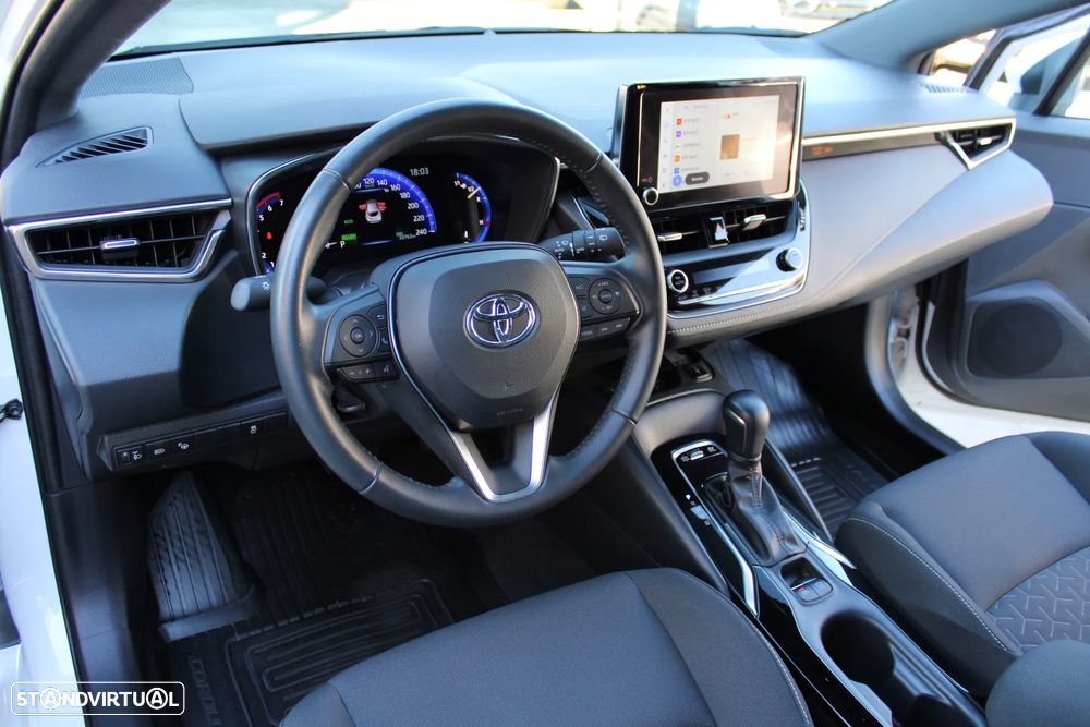 Toyota Corolla 1.8 Hybrid Exclusive - 17