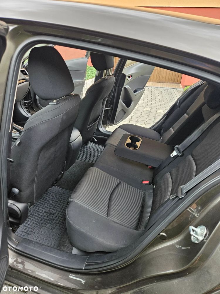 Mazda 3 2.0 Skymotion - 11