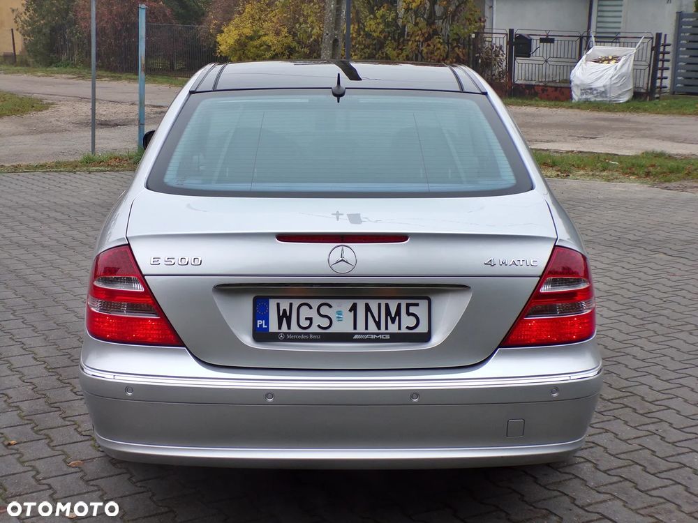 Mercedes-Benz Klasa E 500 T 4Matic Automatik Avantgarde - 9