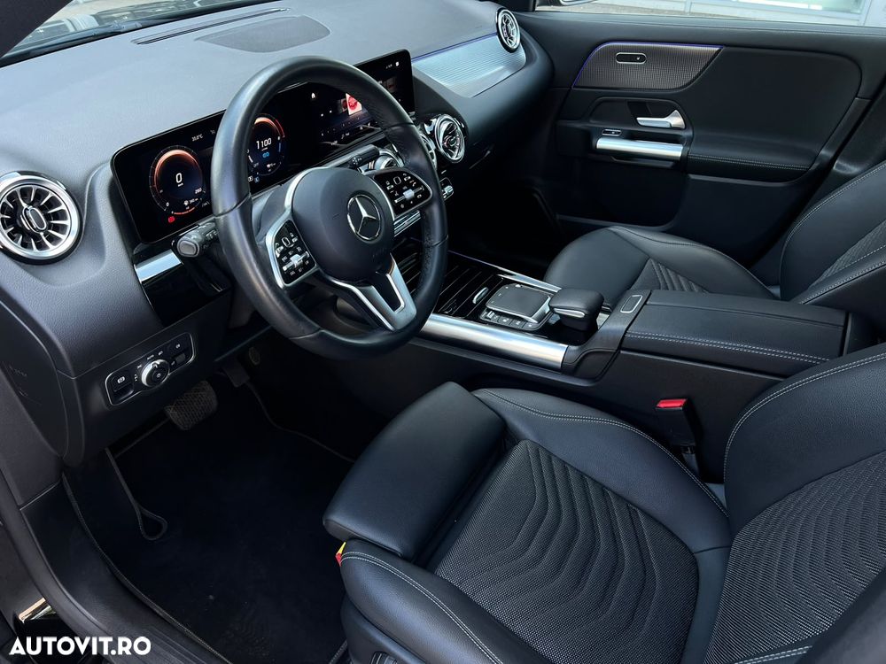 Mercedes-Benz GLA 250 e - 14