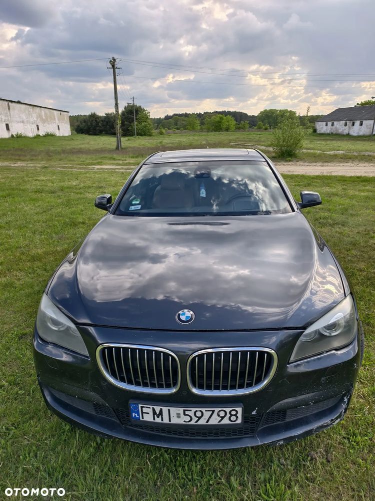 BMW Seria 7 740d xDrive - 13
