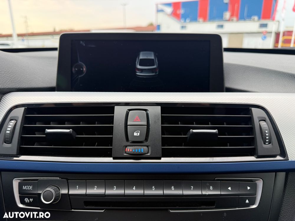 BMW Seria 3 318d Aut. Blue Performance Modern Line - 33