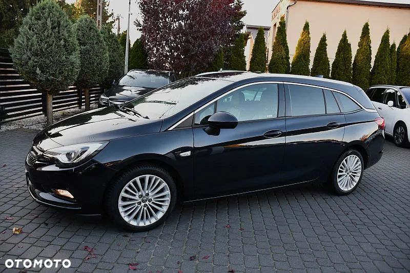 Opel Astra 1.4 Turbo Start/Stop Sports Tourer Innovation - 23