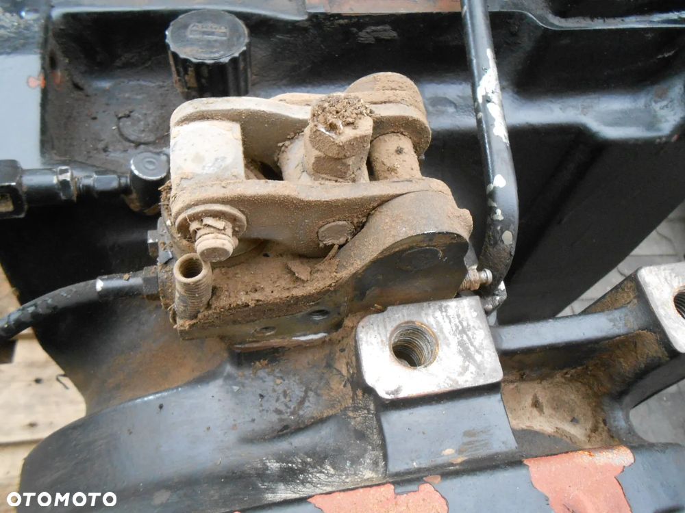 Obudowa tylnego mostu Case CVX150 Steyr CVT - 3
