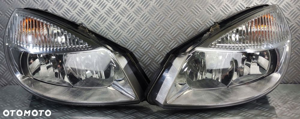 reflektor lampa prawy prawa lewy lewa przód RENAULT SCENIC II 2 03-06 EURO - 1